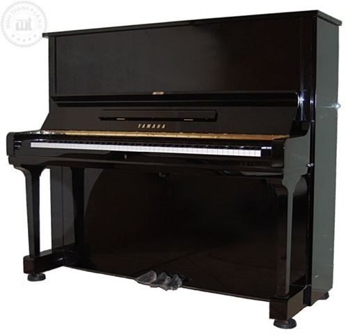 dan-piano-yamaha-u2f