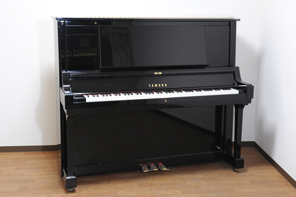 piano yamaha ux5