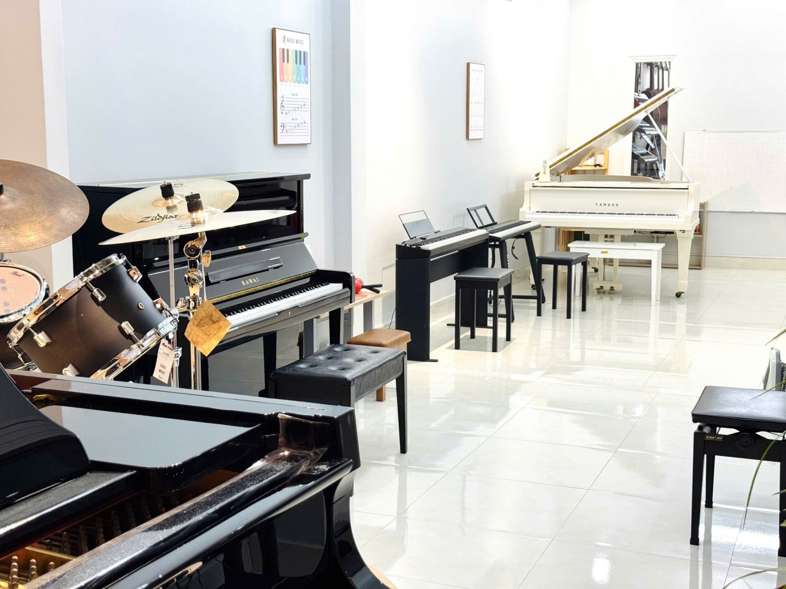 phòng học piano cho bé