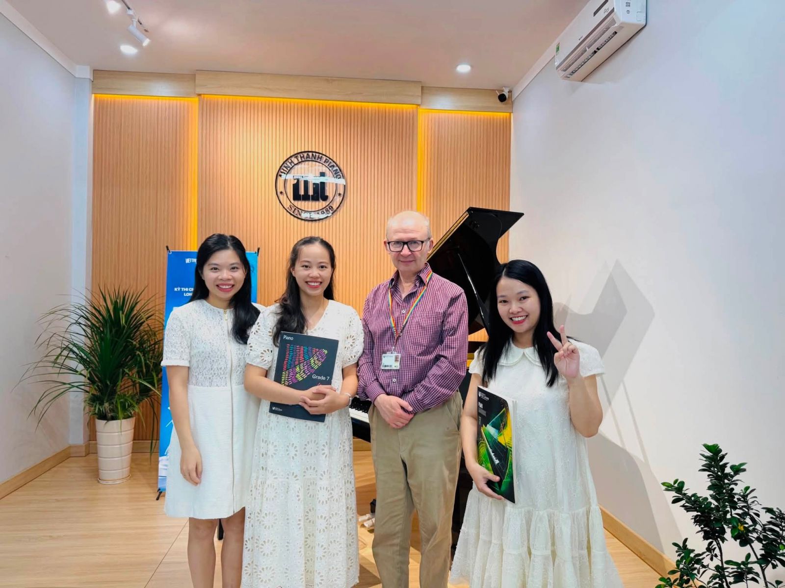 Luyện thi LCM