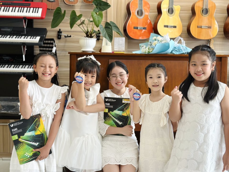 học đàn piano tại Bảo Lộc