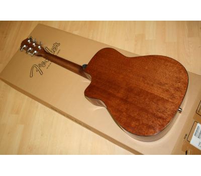 Guitar Fender CF140SCE